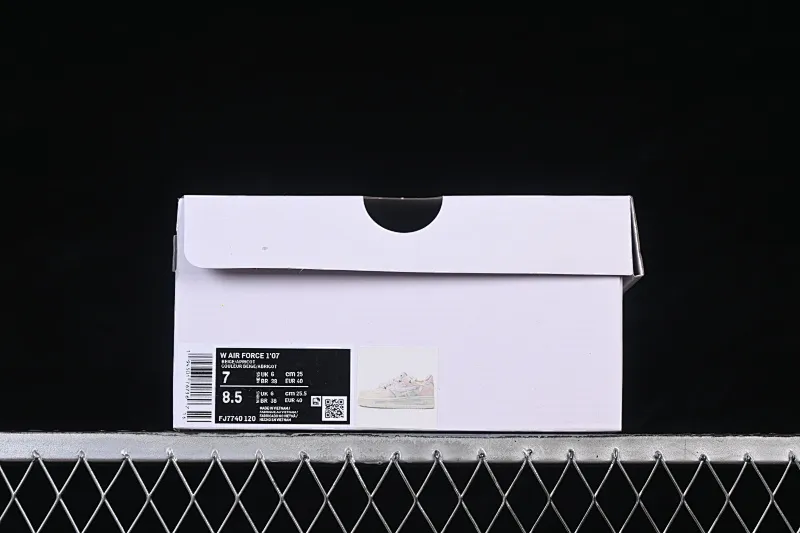 All categories Nk Air Force 1 Air Force series Nk Air Force 1 Low Air Force low-top Nike Air Force 1'07 Low "Mist Island Starlight" Hand-painted graffiti Wuyu Starlight Air Force One low-top casual sneakers FJ7740-120